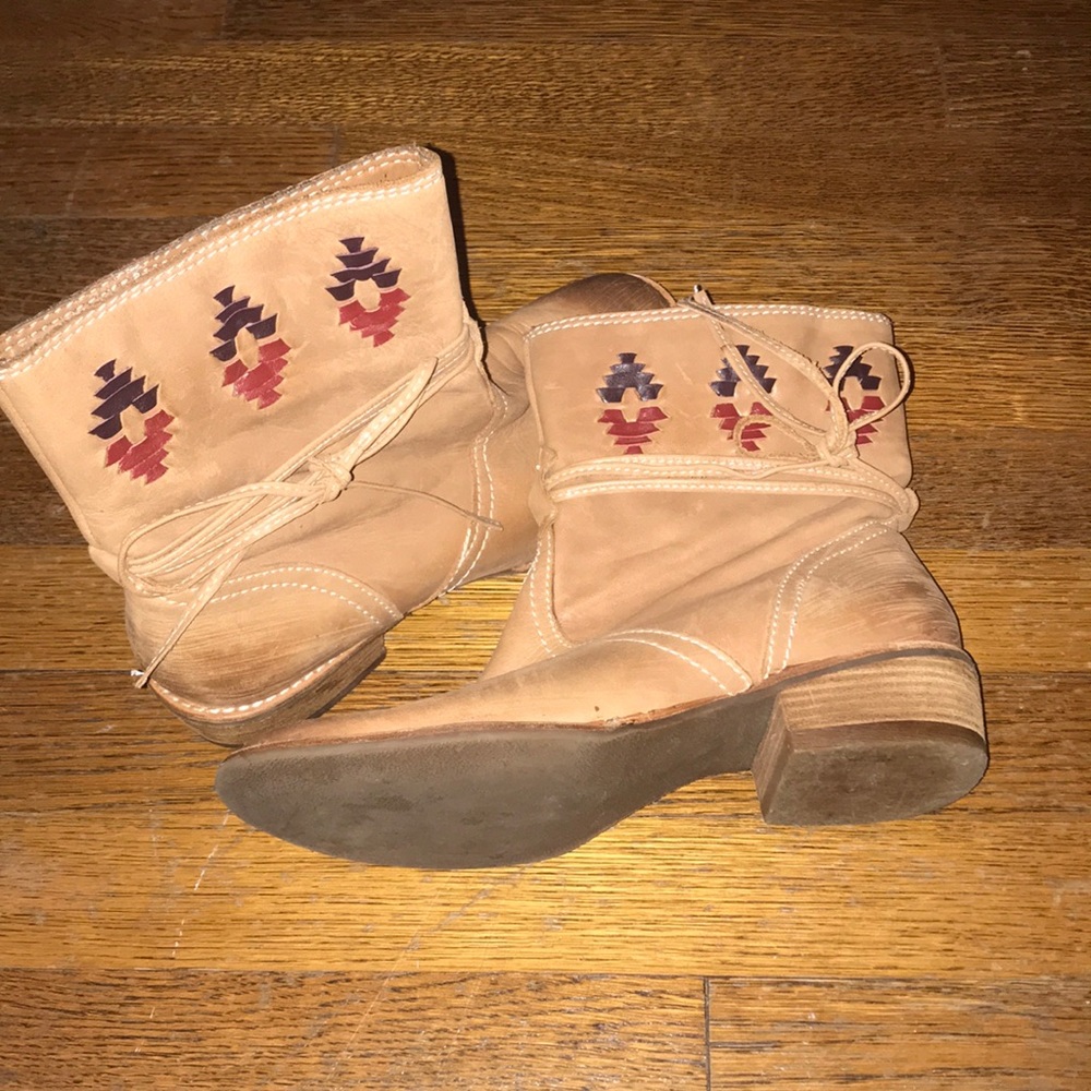 Kensie Aztec Leather Booties - Picture 2 of 4